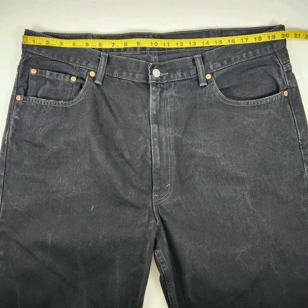 Levis levi 550